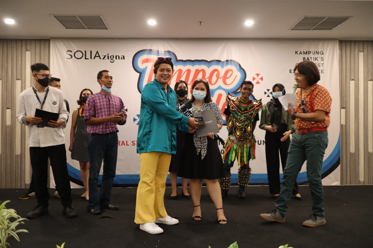 Solia Zigna Adakan Employee of The Quarter
