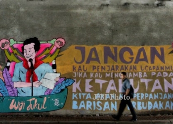 mural kritik
