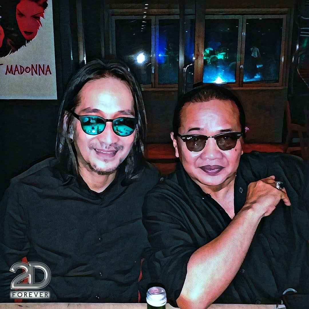 Dian Pramana Poetra dan Deddy Dhukun anggota 2D pelantun lagu Masih Ada