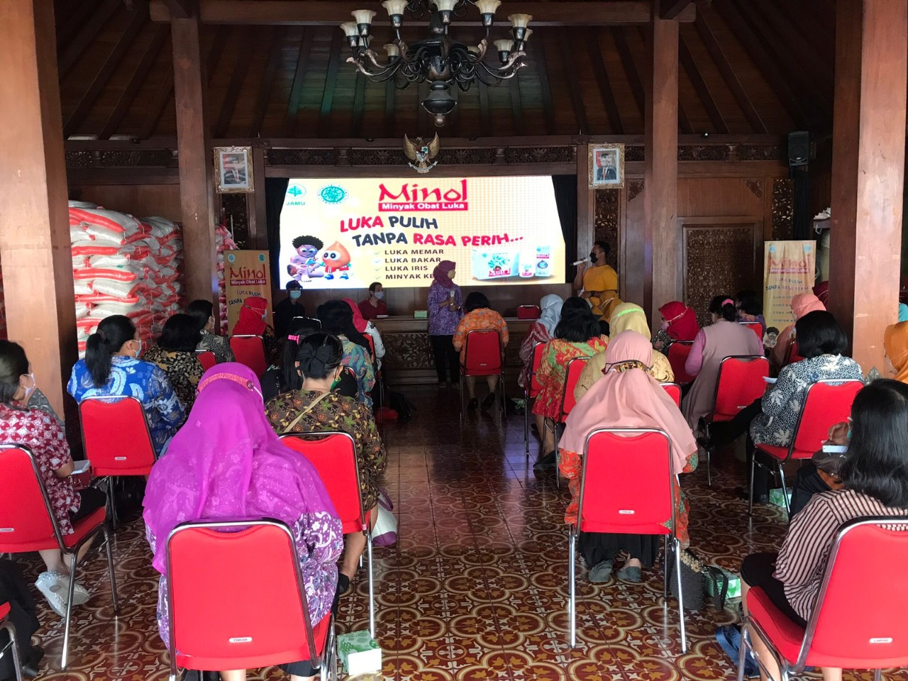Minol Dan SoloposFM Gelar Penyuluhan Pertolongan Pertama Obati Luka Ringan di Rumah