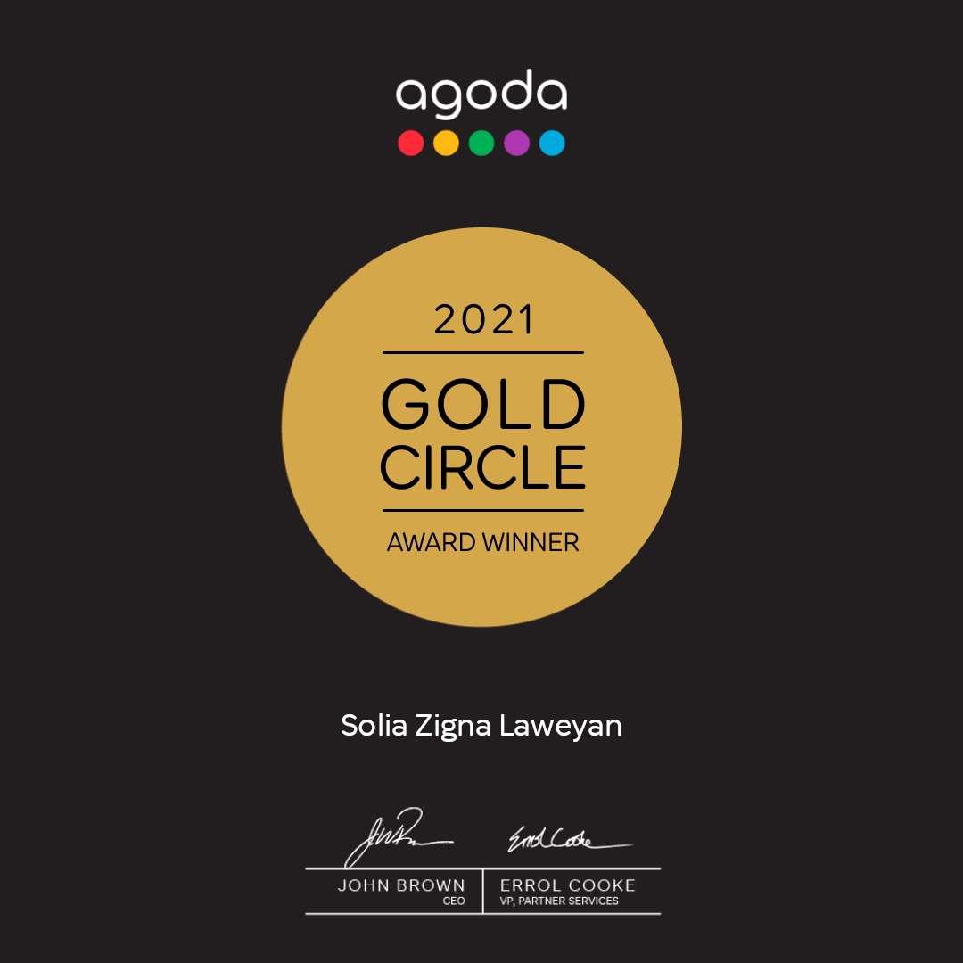Mantap! Solia Zigna Raih Penghargaan Gold Circle dari Agoda