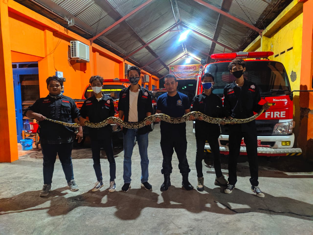Jendela Komunitas Bersama Komunitas Oemah Ulo