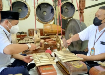 gamelan Kamis Legi