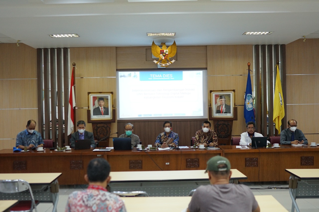 Dies Natalis ke-46 UNS
