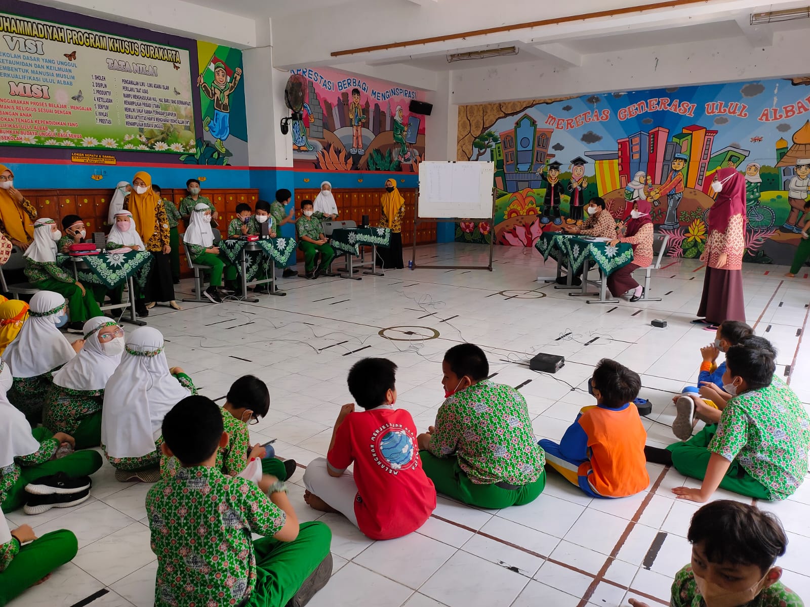 Lomba HUT RI