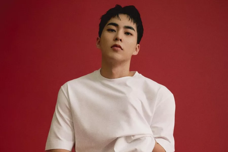 xiumin EXO (soompi.com)