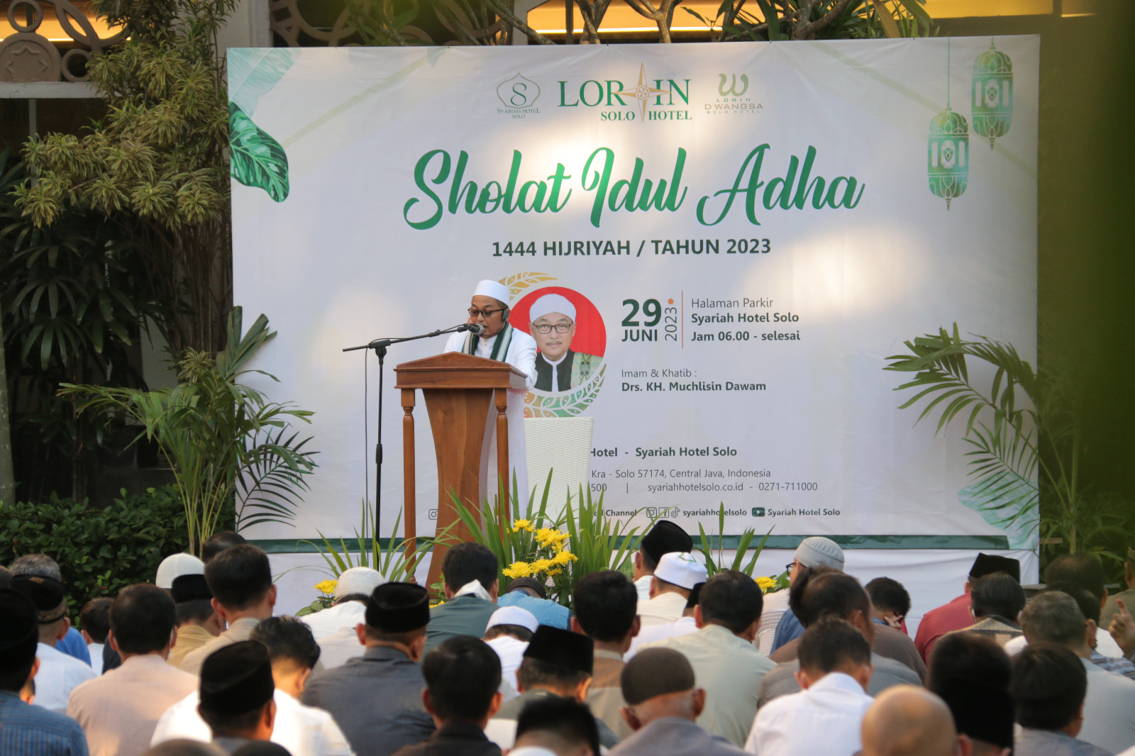 Rayakan Idul Adha 1444 H, Lorin Grup Bagikan Ratusan Kantong Daging Kurban