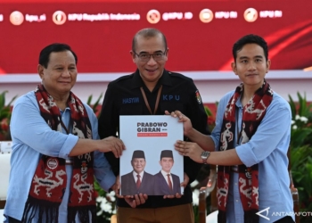 Prabowo-Gibran Daftar Peserta Pilpres 2024