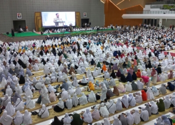 Di Hadapan Ribuan Relawan di Solo Anies Baswedan Singgung Netralitas Aparat
