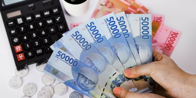 Ini Alasan UMP Jateng Hanya Naik 4.02%