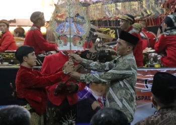 Ajak Anak Muda Cintai Wayang Kulit, Sumanto Kumpulkan 45 Dalang di Karanganyar