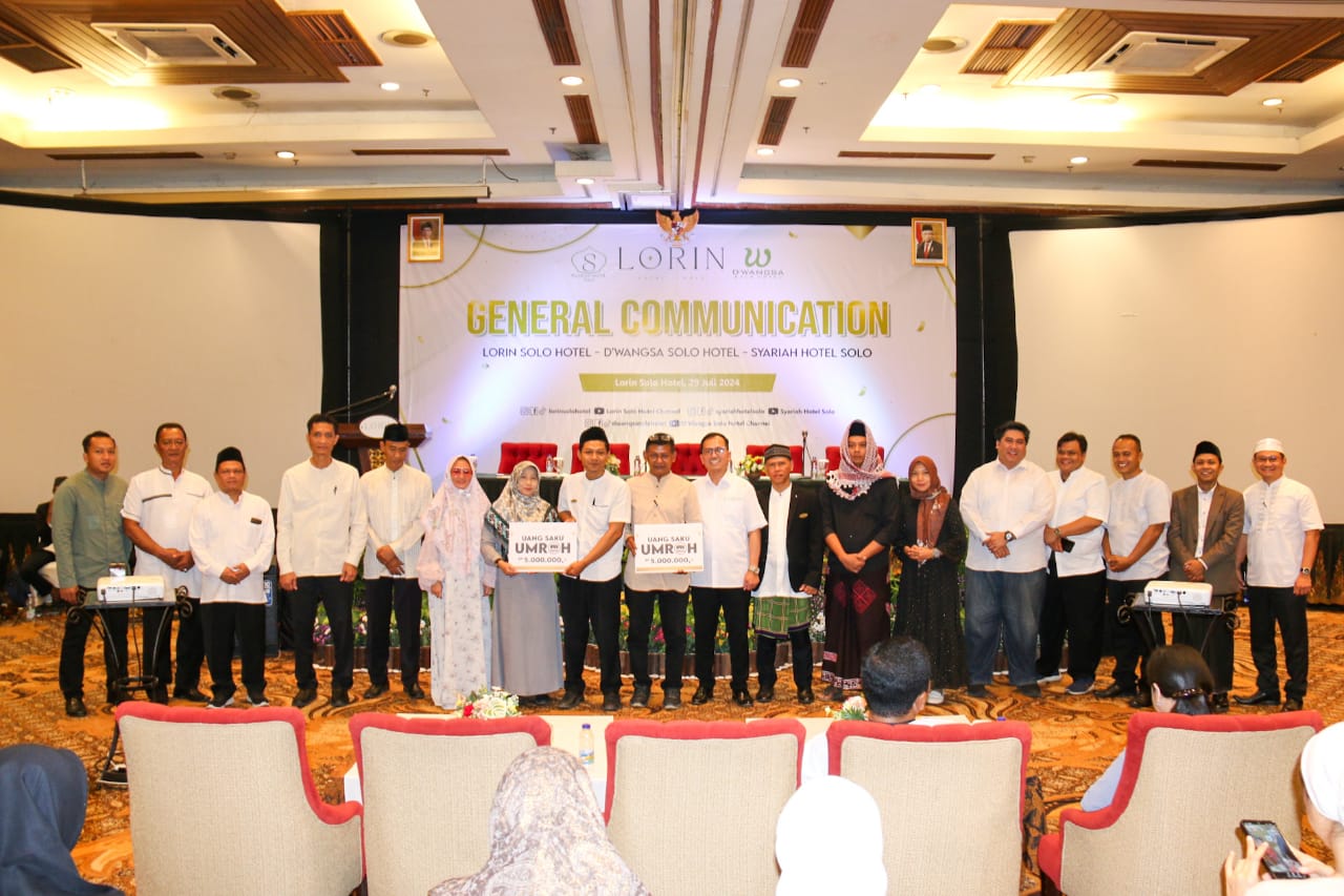Perdana, Lorin Solo Hotel Berangkatkan Umrah Dua Karyawan Terbaiknya