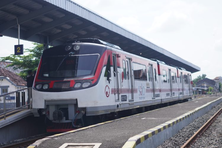 Angkutan KA Perintis Batara Kresna, Upaya Mewujudkan Transportasi yang Ideal Relasi Solo – Wonogiri
