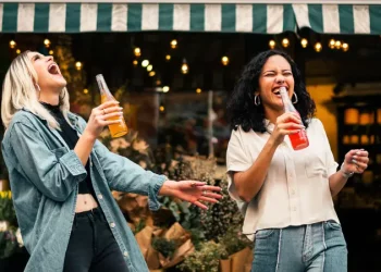 Yuk Segera Batasi! Minuman Bersoda Tingkatkan Risiko Depresi Pada Wanita