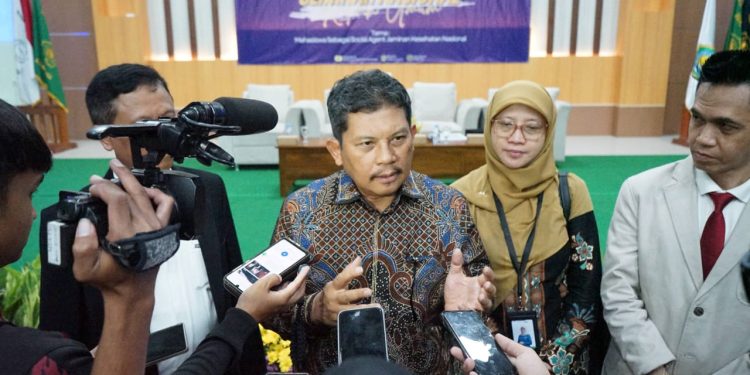 Isi Kuliah Umum di Solo, Dirut BPJS Gandeng Mahasiswa Perkuat Ekosistem JKN