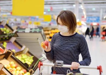 Survei : Gaya Hidup Kelas Menengah Dipangkas