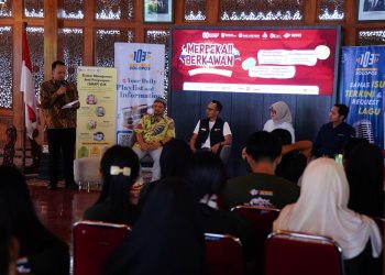 Lewat Merdeka Berkawan, Pengurus OSIS SMA Solo Diajak Melek Finansial dan Merdeka Berkarya