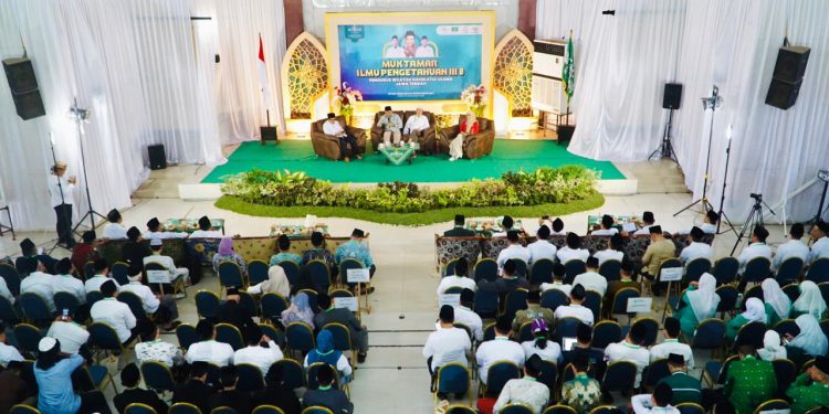 PWNU Jateng Tegaskan Relevansi NU sebagai Masyarakat Sipil ala Gus Dur