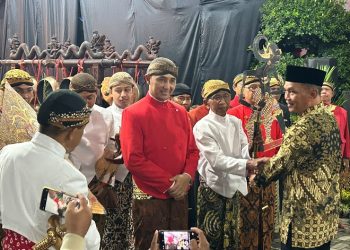 Wow, 23 Dalang Karanganyar Gotong Royong Pentaskan Wayang Kulit 30 Jam Nonstop
