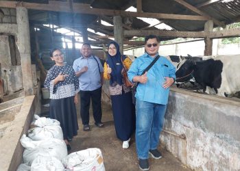 instalasi biodigester portable pengabdian UNS