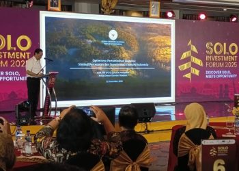 Solo Investment Forum 2025, Luhut : Jawa Tengah Miliki Modal Kuat Jadi Pusat Pertumbuhan Ekonomi Nasional
