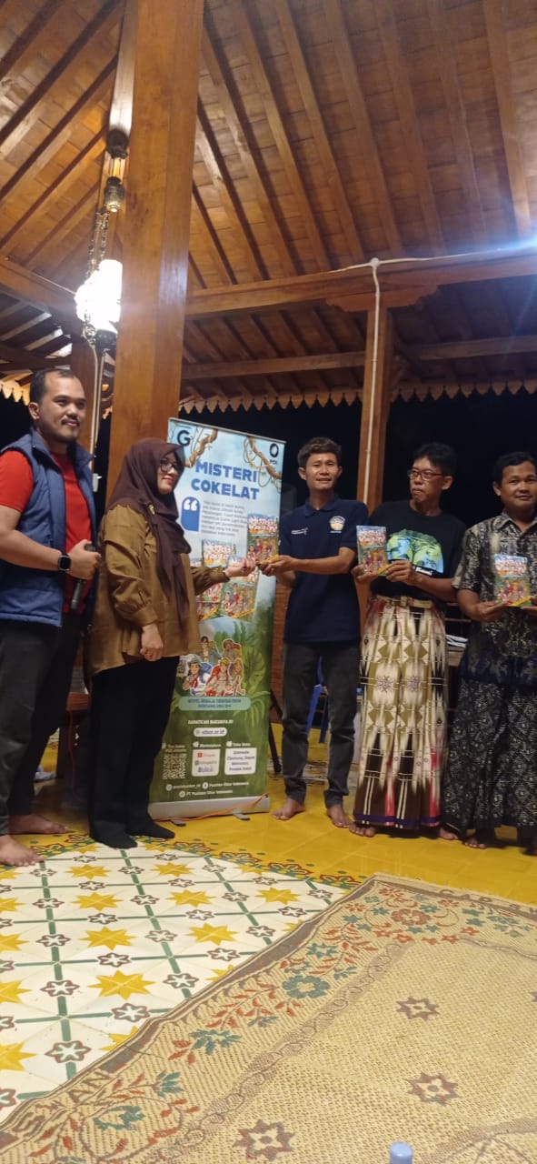 Salam Literasi “Misteri Cokelat” dari Penulis VY Harmayanthi bersama Remaja Dusun Wotawati, Gunung Kidul, Yogyakarta