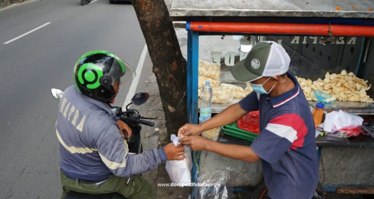 Keren, Dompet Dhuafa dan GNFI Bersinergi Luncurkan #GerakanBorongTakjil