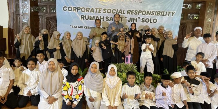 RS JIH Solo Gelar CSR Ramadan Dengan Santuni Anak Yatim Piatu