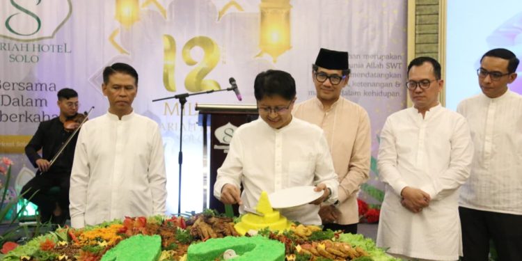 Milad ke-12, Syariah Hotel Solo Bagikan 1.001 Takjil dan Santuni Anak Yatim