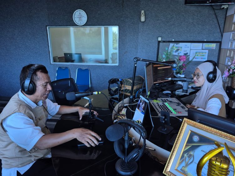 Selasar UMKM: Berawal dari Rumah, Begini Cara Rempeyek Mbah Uti Menembus Pasar Nasional