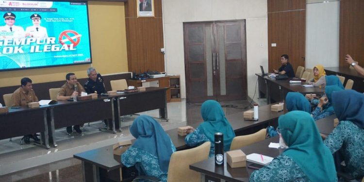 Wali Kota Aaf Minta PKK Pekalongan Jadi Ujung Tombak Edukasi Pemberantasan Rokok Ilegal