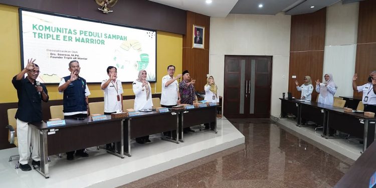 Pemkot Pekalongan Perkuat Gerakan Triple eR Warriors untuk Tangani Sampah