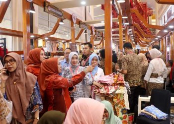 Dekranasda Pekalongan Kenalkan Kerajinan Kain Perca di HUT Ke-46 Dekranas