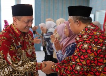 Roadshow Bunda Literasi Dorong Semangat Membaca dan Literasi Digital Siswa SDN Kandang Panjang 10
