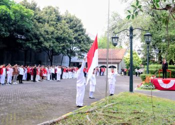 Lorin Group Solo Semarakkan HUT Ke-81 RI dengan Upacara dan Kirab Merdeka