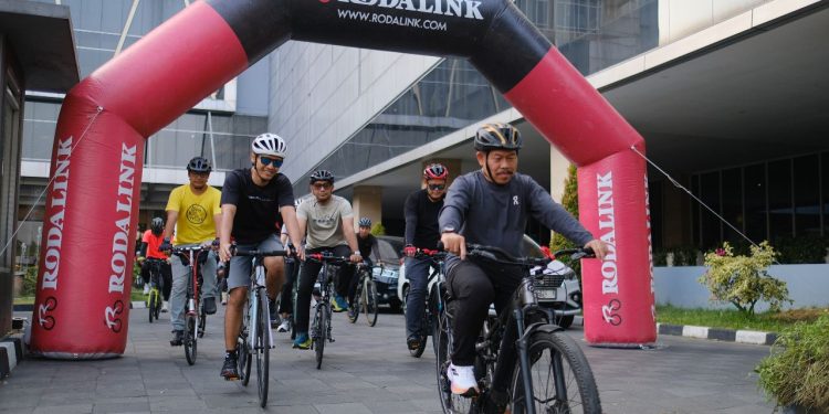 Grand Mercure Solo Baru Inisiasi Kolaborasi Pariwisata Lewat Fun Cycling