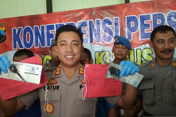 STNK Palsu Beredar di Kudus, Waspada Sebelum Beli Kendaraan Bermotor!