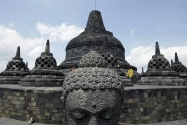 Jateng Izinkan Candi Borobudur Gelar Simulasi untuk New Normal