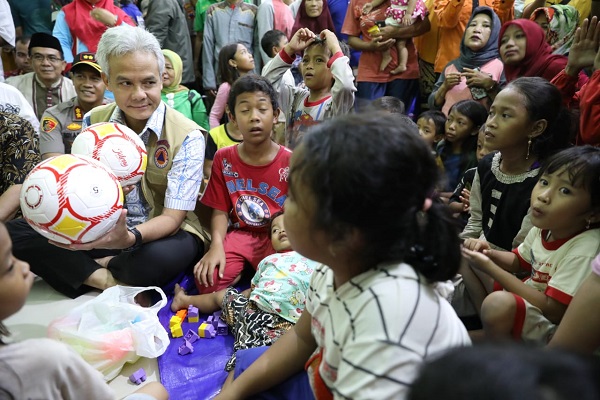 Ganjar Sebut Banjir Pekalongan Terparah di Jateng
