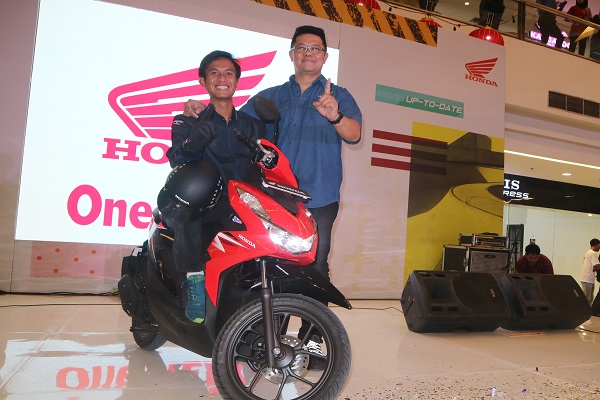 Ribuan Masyarakat Tegal Sambut Kehadiran All New Honda Beat