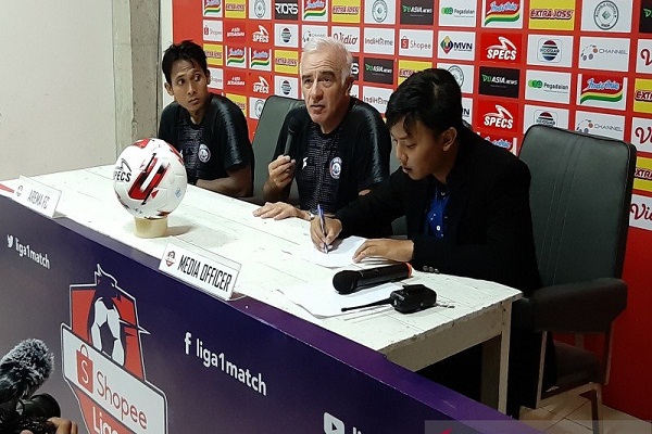 Liga 1 Indonesia Diliburkan demi Hindari Covid-19