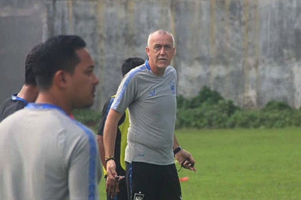PSIS Targetkan Curi Poin di Kandang Persipura