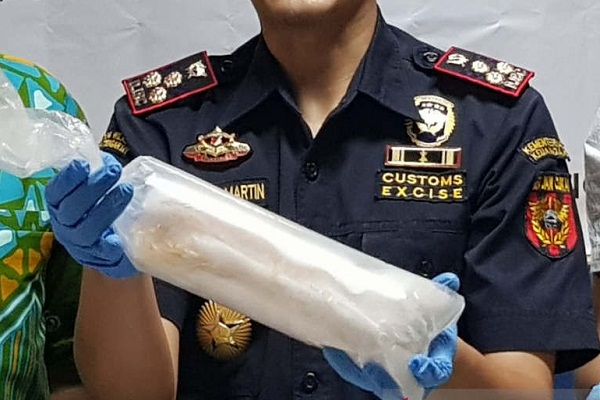 Benih Lobster Diselundupkan dari Bandara Semarang