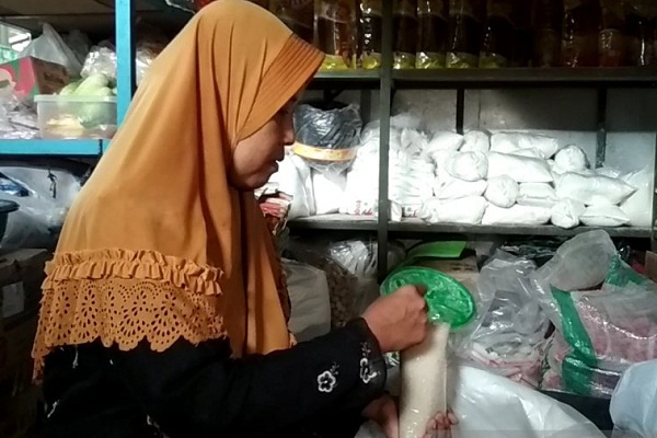 Harga Gula Pasir di Kudus Melejit Hingga Rp17.000/Kg