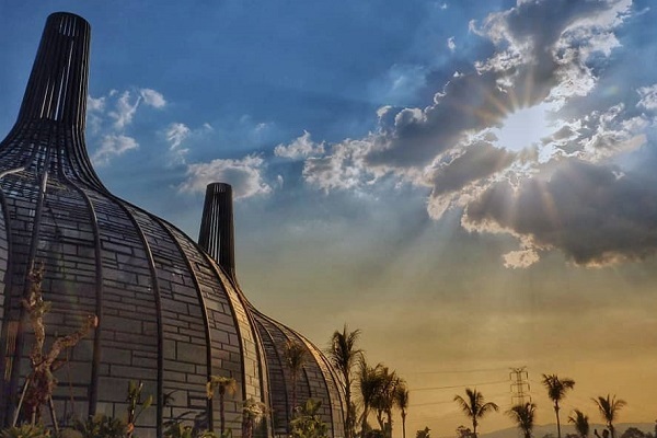 Cari Destinasi yang Instagramable? Ke Dusun Semilir Saja!