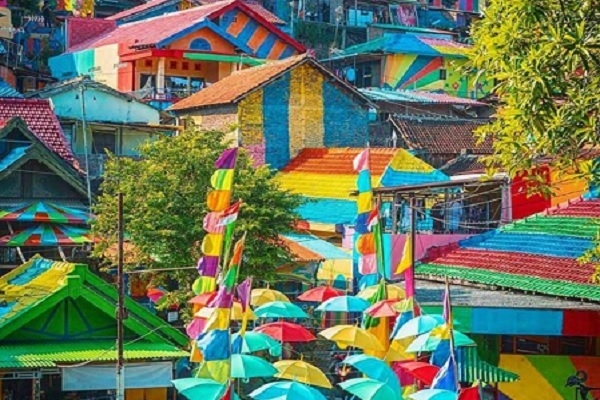 Yuk Intip Kampung Pelangi Semarang Nan Instagramable