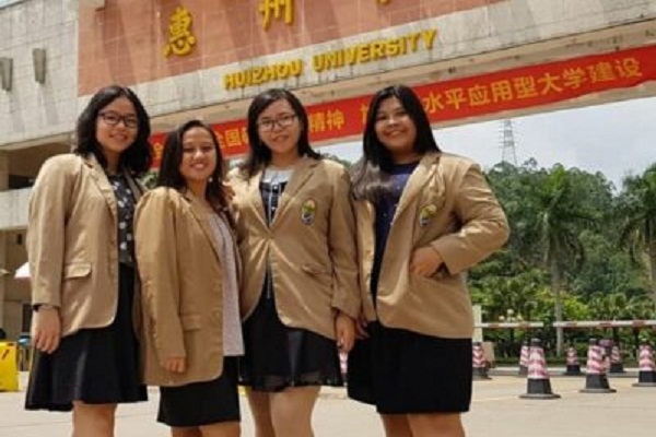 Komitmen Berbakti Kepada Negeri Dasari Dies Natalis Ke-52 Unisbank Semarang