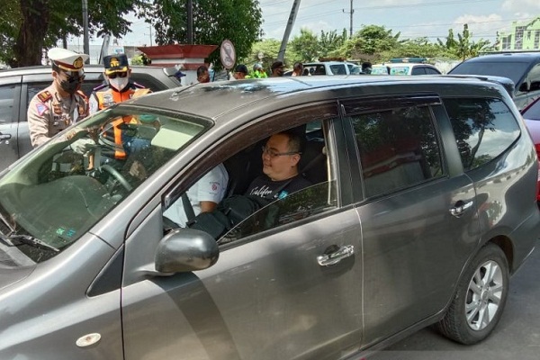 Satlantas Kudus Giat Putar Balikkan Kendaraan Luar Daerah