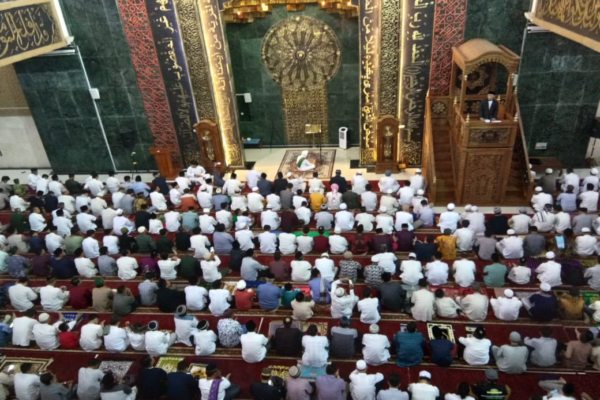 Jateng Larang Salat Id Berjemaah di Zona Merah & Oranye