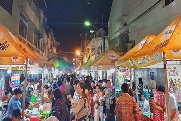 Kampoeng Semawis Semarang Jadi Surganya Food Lovers